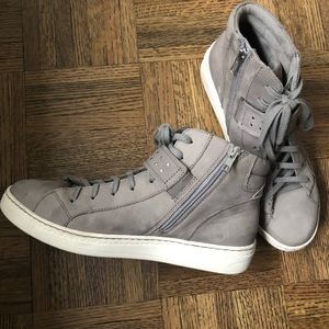 Earth high top sneaker  - size 9.5.